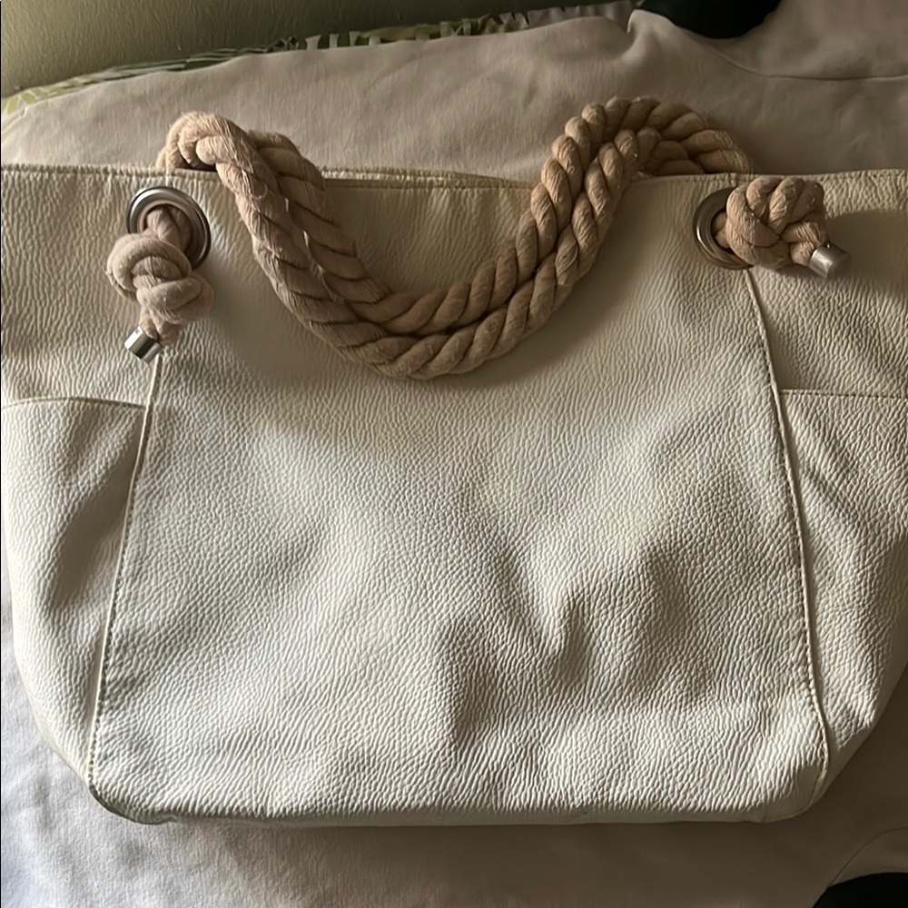 White Tote Bag - Rampage -